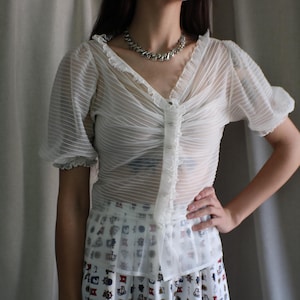 Ruffled Organza Blouse / Vintage White Sheer Shirt / Woman&#39;s Vintage Small Top