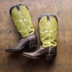 8 1/2 B Women&#39;s Cowboy BOOTS / Tall Green and Brown Leather Boots / Western Boots