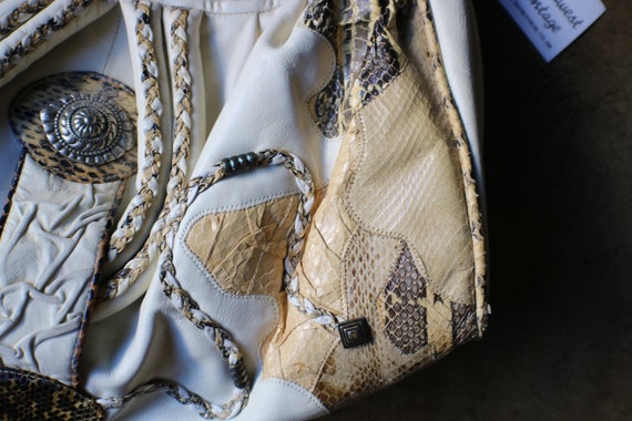 Vintage Snake Skin Purse / Large White Leather Pa… - image 2