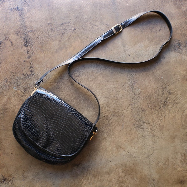 Patent Leather Crossbody / Vintage Black Bag / Women's Classic Handbag
