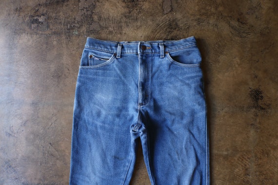 Distressed Lee Jeans /  Vintage Denim / Medium Wa… - image 3