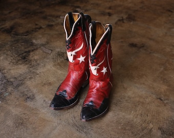 6 1/2 Rocketbuster Boots , Red and Black Steer Head Leather Cowboy Boots - Women