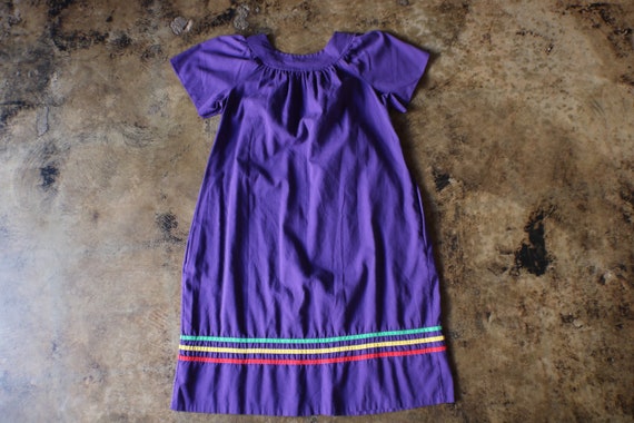 Vintage Embroidered DRESS , Purple Dress With Poc… - image 5