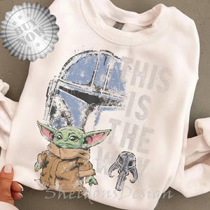 StarWars The Mandalorian and Grogu This is the Way Graphic T-Shirt, Retro Grogu Bounty Hunter Tee, Vintage 90s StarWars Fan Gift Shirt immagine 2