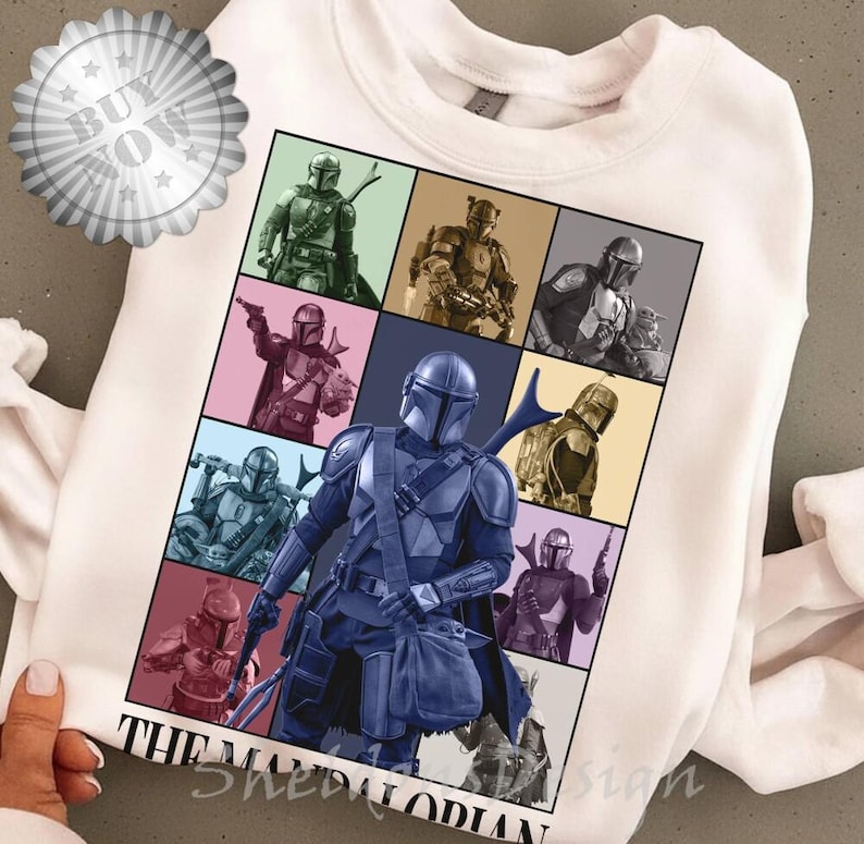 The Mandalorian Eras Style Shirt | The Mandalorian Baby Yoda Shirt | Star Wars Shirt | Star Wars Galaxy's Edge Shirt afbeelding 1