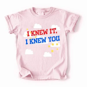 I Knew It, I Knew You Shirt, It's A Tay Story, TSwift and Toy Story 5 Friendship Shirt, Disneyland ToyStory Shirt, TSwift Music Inspired Tee imagem 4
