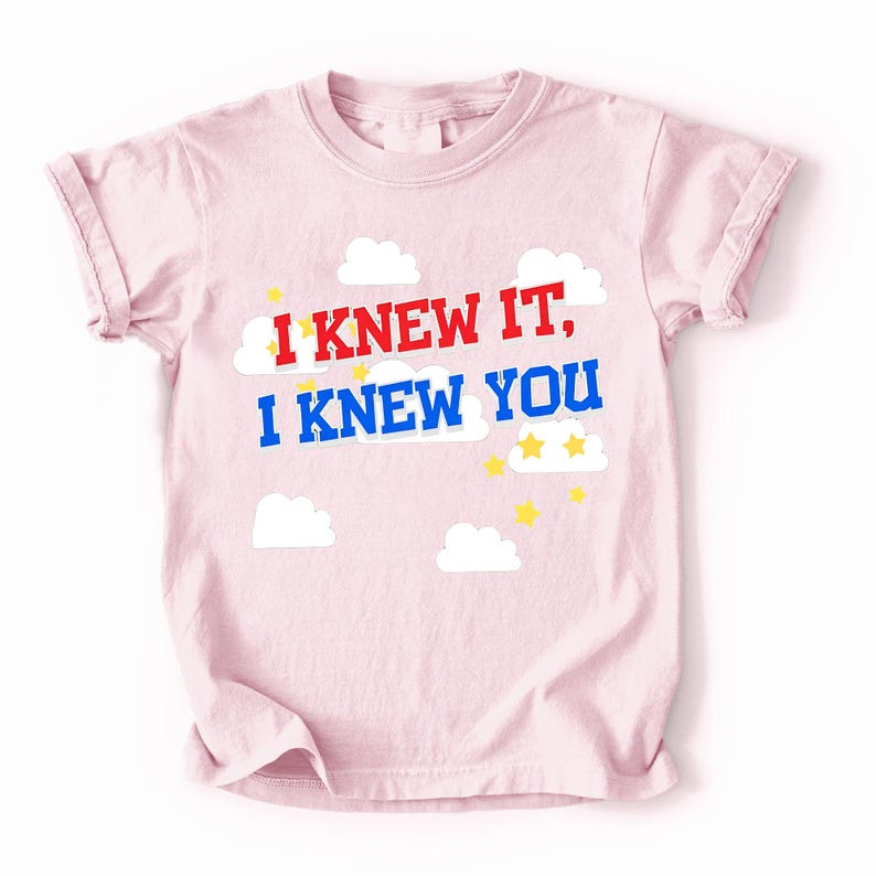 I Knew It, I Knew You Shirt, It's A Tay Story, TSwift and Toy Story 5 Friendship Shirt, Disneyland ToyStory Shirt, TSwift Music Inspired Tee imagem 4