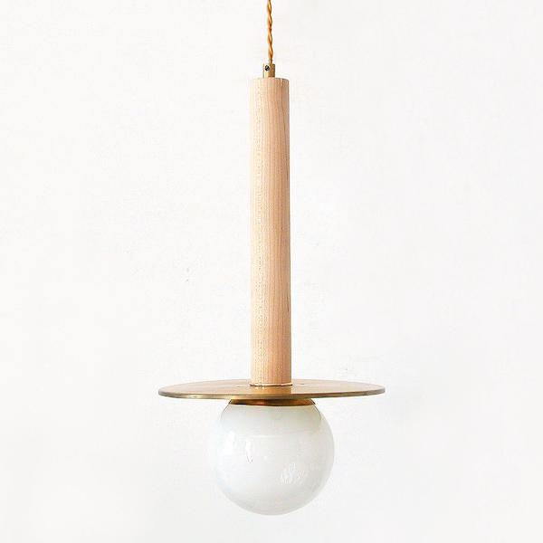 Lámpara colgante moderna de globo de vidrio opalino y latón de arce, iluminación para vestíbulo, lámpara colgante para tocador, lámpara de techo para entrada, lámpara colgante para isla de cocina