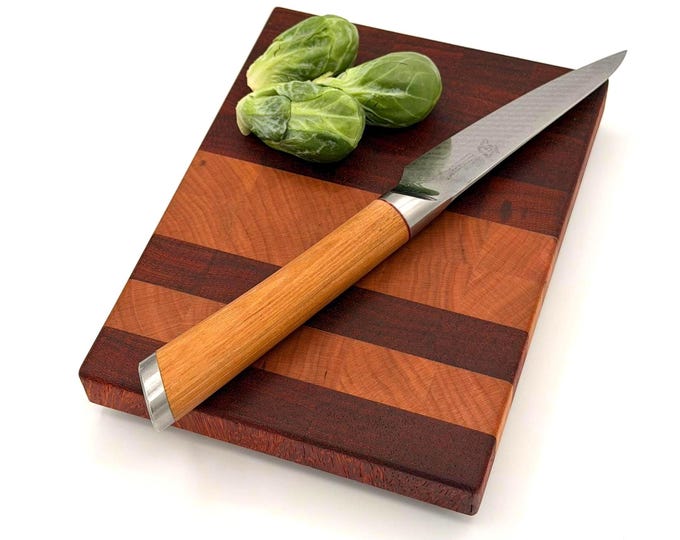 Handcrafted End Grain Cutting Board – Cherry and Padauk – Hardwood Board with Rubber Feet
