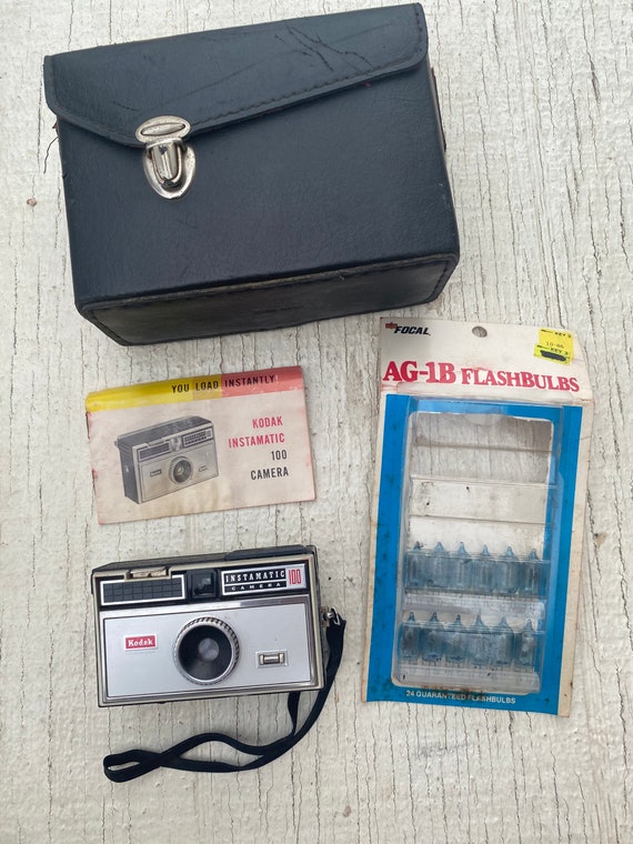 Vintage Kodak Instamatic Camera 100- Vintage Camera, With Original