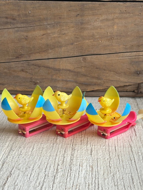 Egg spinner toy sales
