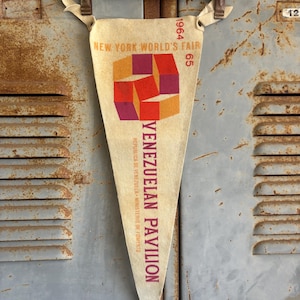 Vintage Pennant- New York World Fair Pennant, Venezuelan Pavillion 1965-1965 Vintage souvenir, travel souvenir memorabilia New York souvenir