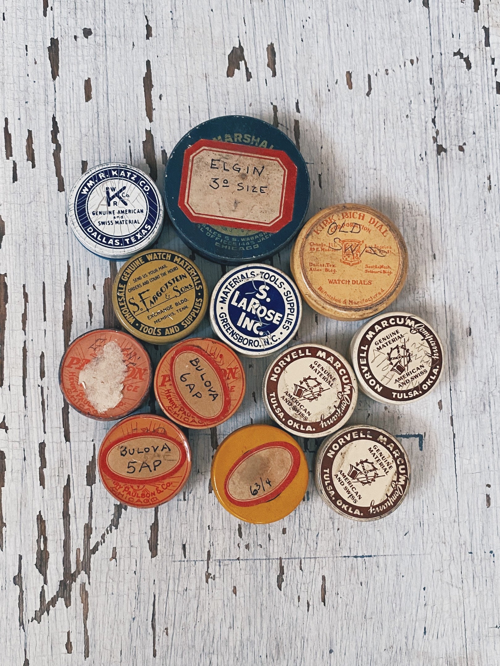Vintage Small Circle tins, vintage, tin container, Kirk rich dial, WM. R. Katz Co. S. Fargotstein & sons, s. Larose Inc., Paulson, Norvell M