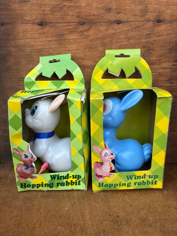 Vintage Wind up Toy Bunny Blue (1) White Wind up Hopping Rabbit Vintage Wind up Toy Bunny Blue (1) White Wind up Hopping Rabbit