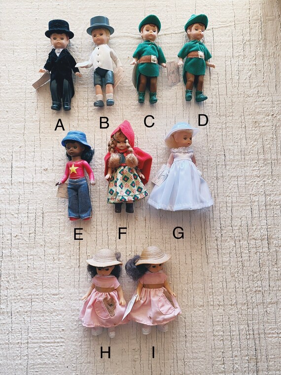 ヴィンテージのマダム・アレキサンダー・コレクション人形