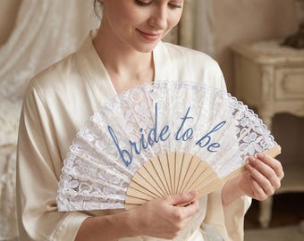 Abanico de encaje para la futura novia / Abanico personalizado para despedida de soltera / Regalo para la despedida de soltera / Accesorio para fotos de la mañana de la boda