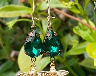 Emerald Green Vintage Style Tear drop Glass & Gold Bee Dangle Earrings . Gold, Brass, Statement Earrings.