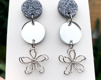 Modern Acrylic Earrings - Silver Glitter & Mirrored with Wire Flowers . Dangle Statement Earrings. Stainless Steel Posts.