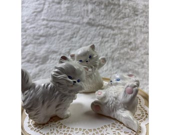 Vintage Ceramic White Persian Cat Figurines Set of 3 Blue Eyes Kitsch Kittens