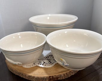 McCoy Country Goose Nesting Mixing Bowl Set 3 USA Pottery Cottage Core Farmhouse