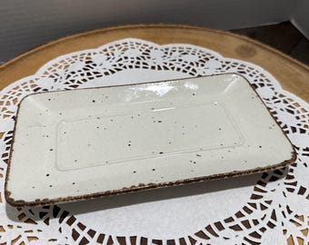 J&G Meakin Lifestyle Rectangular Serving Tray England Speckled Oven-to-Tableware