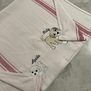 Personalizowany ręcznik dla szczeniaka (można na nim nadrukować imię psa)