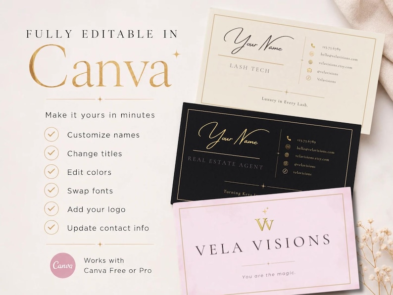 Puede incluir: Tres tarjetas de visita rectangulares en crema, negro y rosa claro con detalles dorados. Las tarjetas presentan campos de texto personalizables para nombres, t&iacute;tulos e informaci&oacute;n de contacto. El texto incluye 'Fully Editable in Canva', 'Your Name', 'Lash Tech', 'Real Estate Agent', 'Vela Visions' y 'You are the magic'.