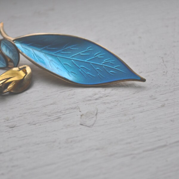 Willy Winnæss for David Andersen (D A) Norway Enamel and Sterling Blie Leaf Earrings and Brooch