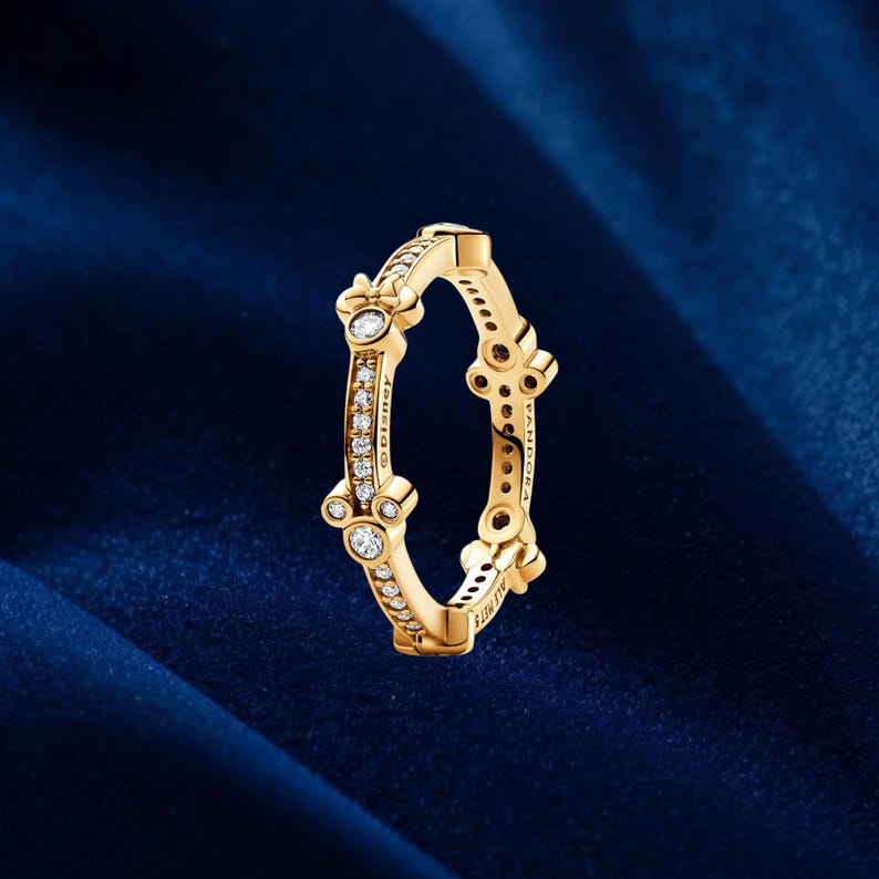 Pandora Ring
