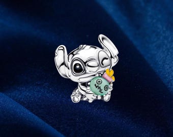 Stitch & Scrump-bedel, sterlingzilveren armbandhanger