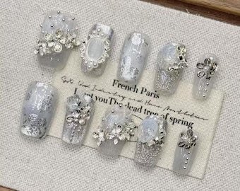Handmade Ice Flower with Luxury Silver Cat Eye Premium French Tip Nails Set
