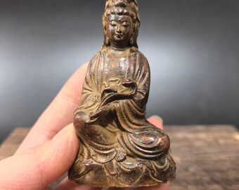 Escultura de estatua antigua de Shakyamuni de cobre puro / Adorno de decoración interior del hogar