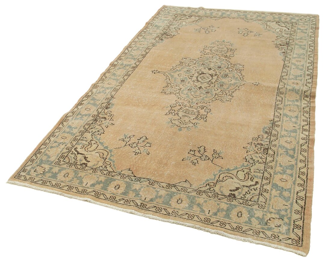 Tukish Wool Rug Turkish Wool Rug: Neutral Beige Rustic Boho Style (4'8