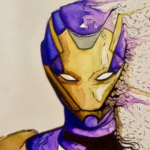 Peut inclure: Peinture à l'aquarelle d'un masque et du haut du corps d'un super-héros. Le masque est principalement doré avec des accents violets et bleus. L'œuvre a un aspect stylisé et artistique avec un effet estompé sur le côté droit.