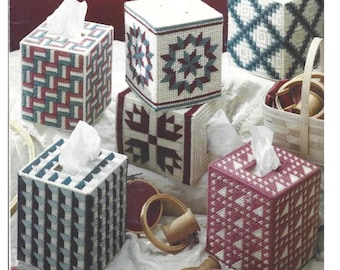 Tutorial de patrón para tapar una caja de pañuelos de plástico con diseño floral vintage (descarga digital en PDF)