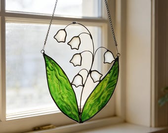Stained Glass Suncatcher Lily of the Valley, Mother’s Day Gift for Mom, Handmade Floral Window Hanging, Spring Sun Catcher Decor