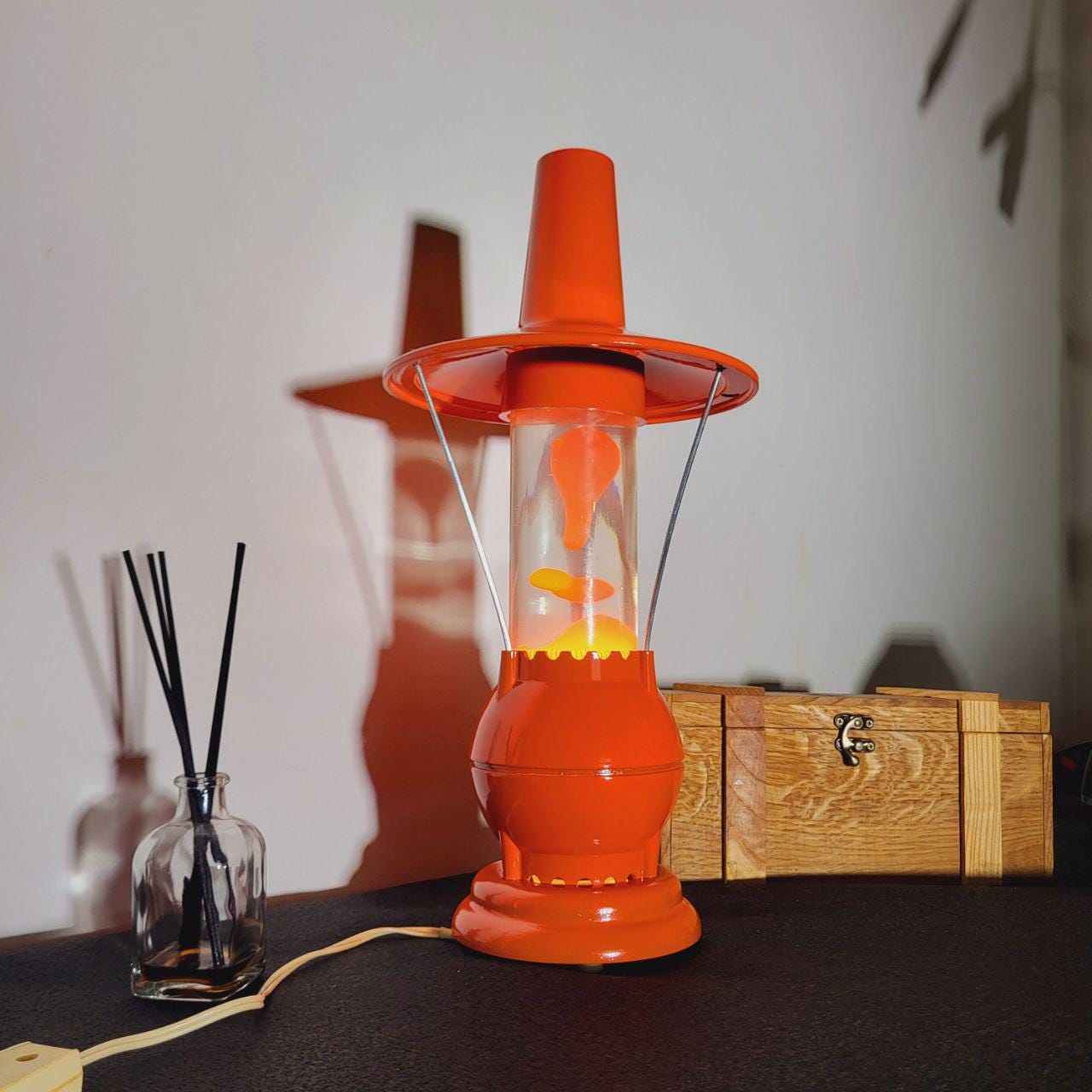 Mathmos lava lamp - Etsy 日本