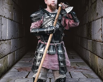 Kompletny zestaw średniowiecznego krasnoludzkiego czarnego metalu - zbroja wojownika fantasy LARP - strój rycerza do cosplayu i rekonstrukcji