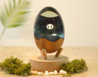 Anime No-Face Resin Wood Egg | Suitable for Office and Home, Bookshelf Decor | Gift for Him