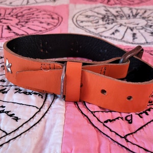 1970s Orange Dog Collar or Human Choker Necklace with Star Studs image 4