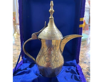 Vintage Bahrain Souvenir Dallah Coffee Pot with Presentation Case