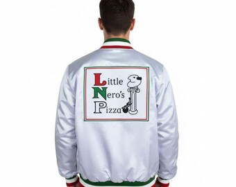 Little Nero's Pizza Uniform inspirierte Bomberjacke | Retro 90er Jahre Pizza Liefer Halloween Kostüm | Satin-Jacke