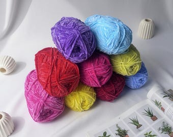 Soft Velvet Chenille Yarn 40g, Super Plush Yarn for Crochet and Knitting, Colorful Yarn for Amigurumi Crafts