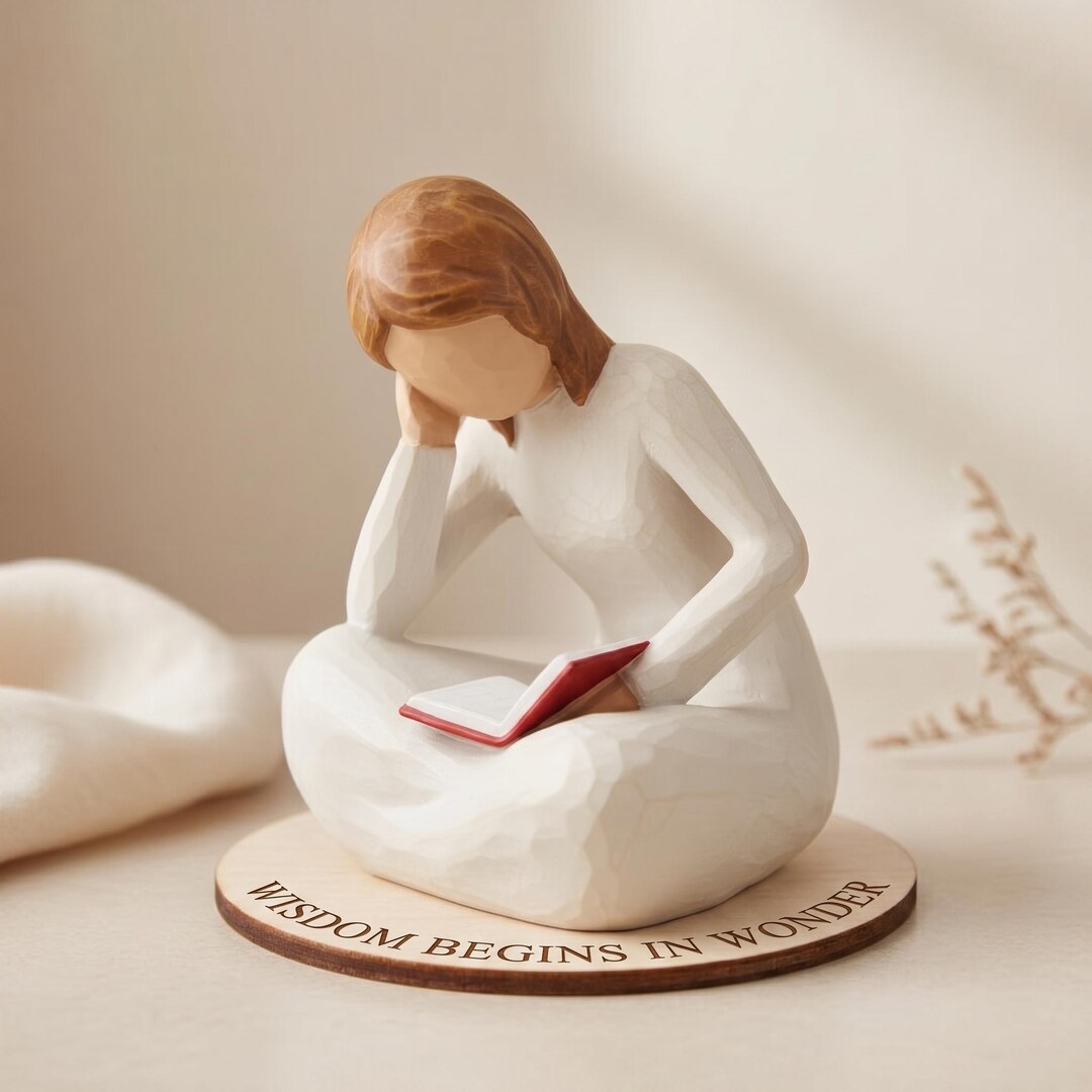 Faceless Reading Girl Figurine, Hand Carved Resin Book Lover Statue ...
