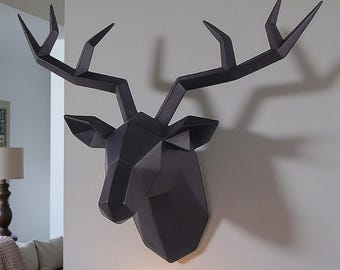 Cabeza de ciervo de resina moderna para colgar en la pared – Escultura de asta de alce