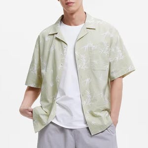 Men’s Short Sleeve Button-Up Shirt – Casual Relaxed Fit Top Modern Streetwear

Men casual button shirt