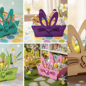 Op de afbeelding: Een verzameling paasmandjes in de vorm van konijnen, in verschillende kleuren. De houten mandjes zijn gevuld met paaseieren, snoep en decoratief gras. De kleuren zijn groen, paars, geel en roze. Een charmante paasdecoratie.