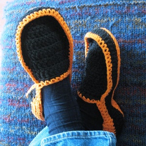 Crochet Pattern House Slipper Pattern for Men and Women in 5 sizes No. 5 image 4