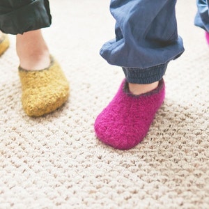 Felt Kids Bootie Crochet Pattern No. 7