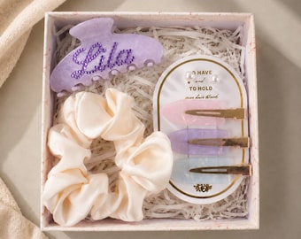 Hair Claw Clip Gift Box Set, Personalized Hair Accessories Set, Satin Scrunchie Pearl Earrings Hair Clips Gift for Her Wedding